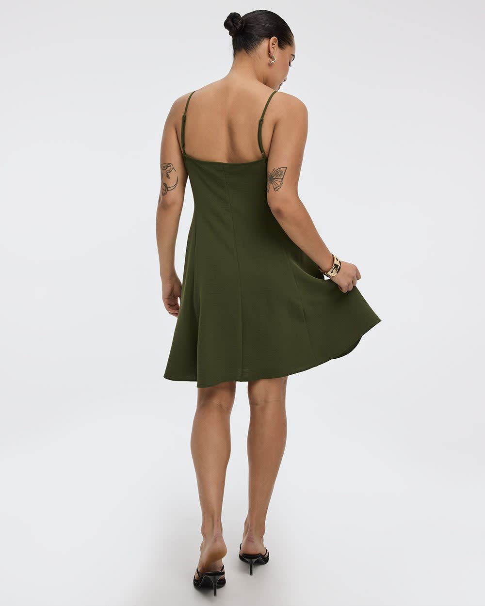 Sleeveless Buttoned-Down Dress
